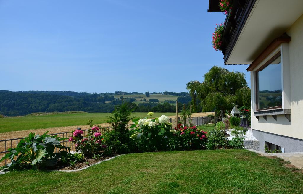 Hotel Haus Gruber à Attersee Extérieur photo